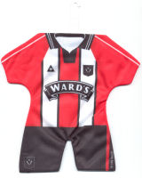 Sheffield United - Home 1997-1998, 1998-1999 - backside is 1997-1998 (Away) / 1998-1999 (3rd)